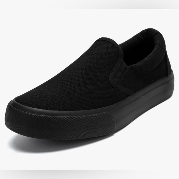 THE FASHION SUPPLY CAROLINA Low Top Slip On Canvas Sneakers, all black, size 10 - Picture 6 of 6